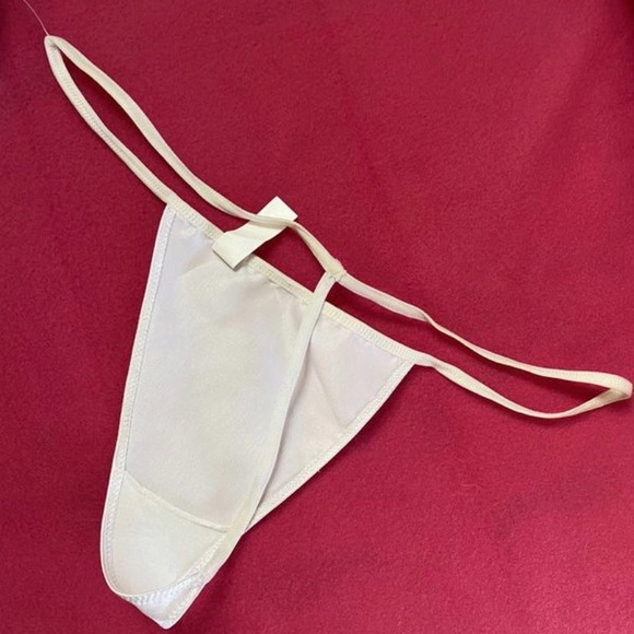 Fredrick’s of Hollywood corset with matching g-string - white & gold cheetah - Picture 9 of 11